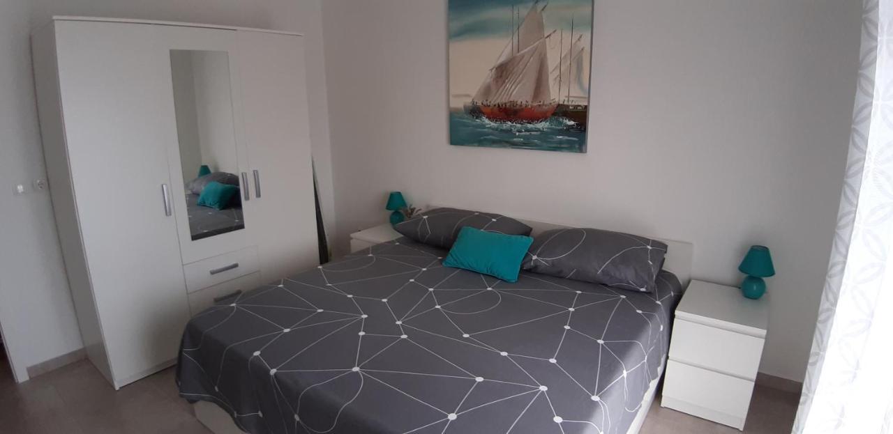 Apartmani Anna Трогир Екстериор снимка